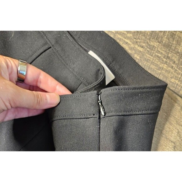 Clinq a Sept Onyx Ruffle Crop Pants Size 2 - Picture 9 of 11